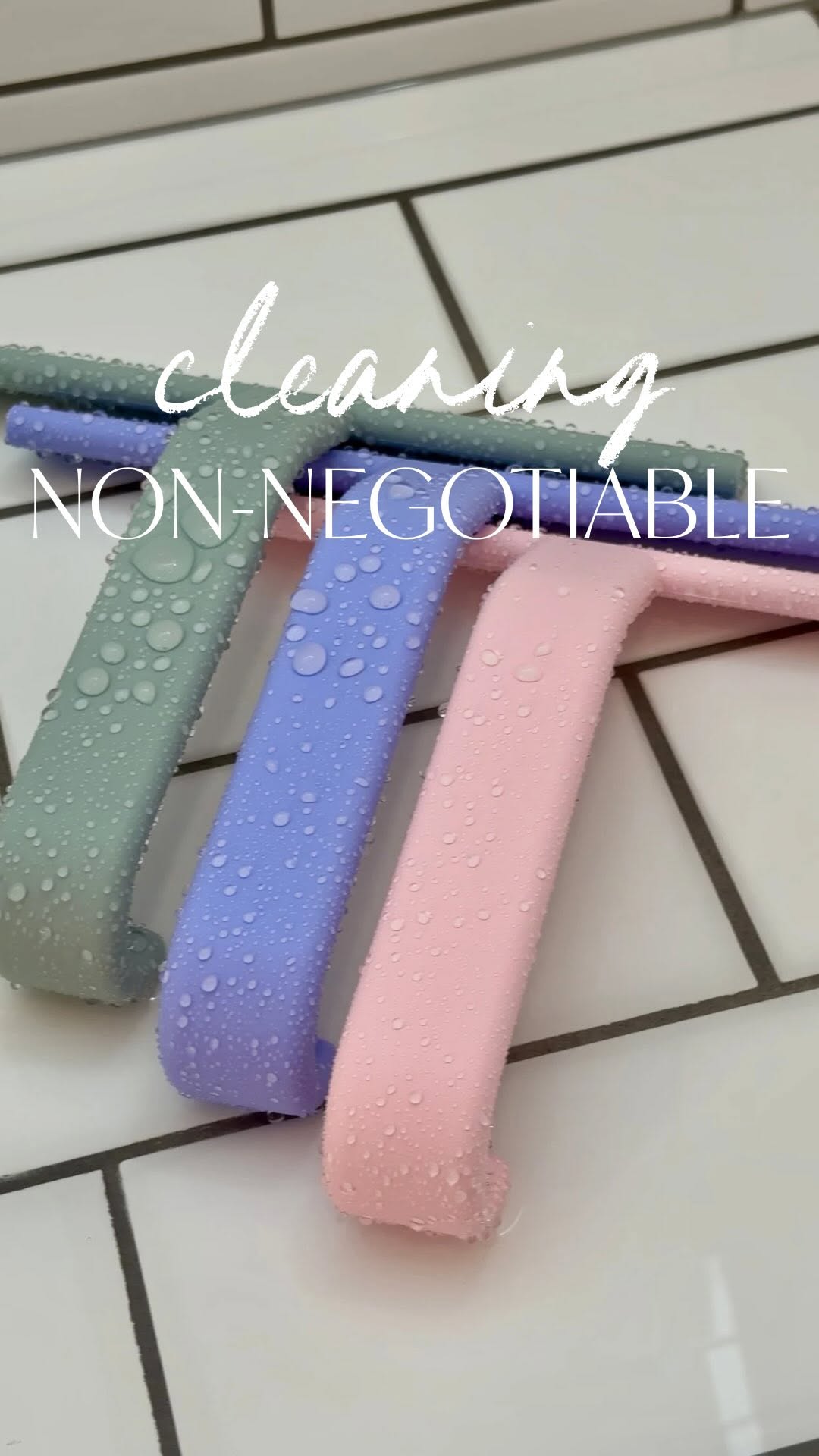 Instagram post by @do_it_with_hewitt for Amazon Prime. Caption reads: Comment “YES” and I’ll send you the details of....