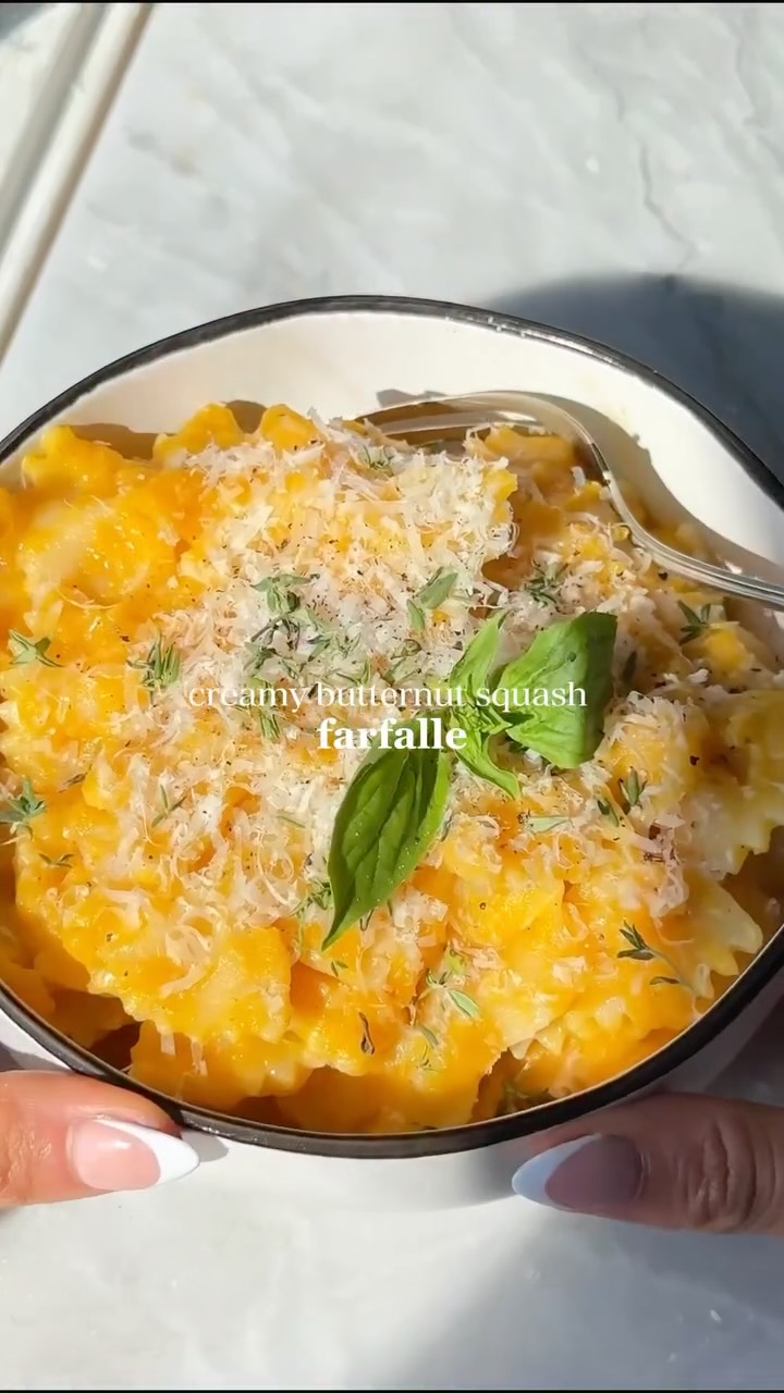 Instagram post by @healthienut for Bertolli. Caption reads: This ✨creamy butternut squash farfalle ✨is the....