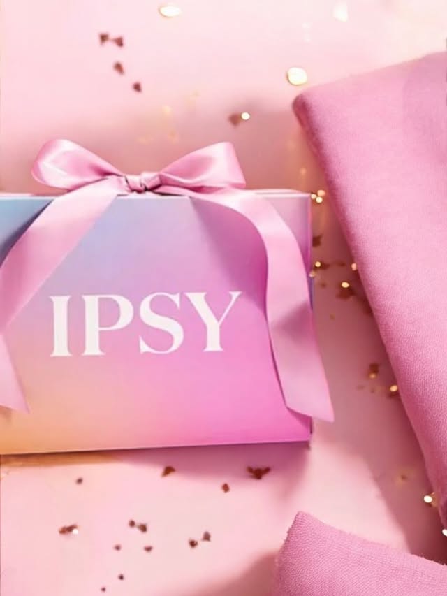 Instagram post by @glowdaily__ for Grown Alchemist. Caption reads: 🎊 Happy 1st of December guys! @ipsy Extra box is....