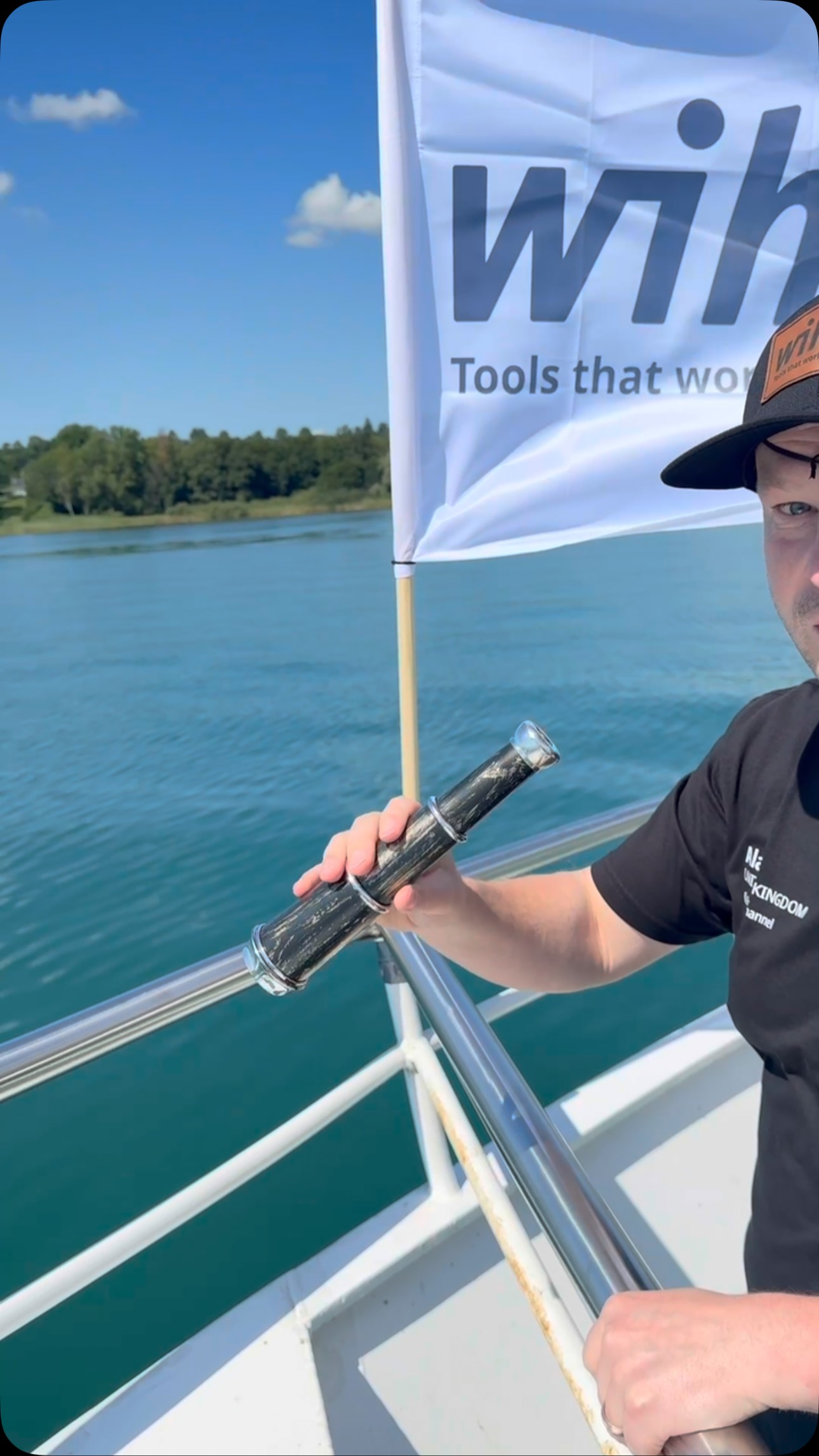 Instagram post by @solar.lilli for Wiha Tools. Caption reads: [...] and a box of treasure 🛠️ Full of Wiha....