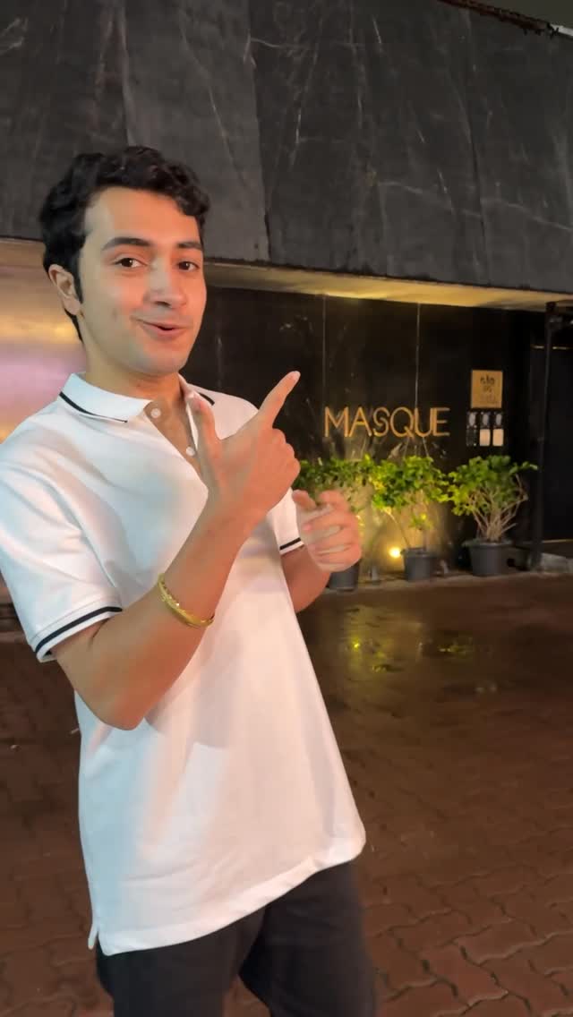 Instagram post by @sarthaksachdevva for QuillBot. Caption reads: wait for it…

#QuillBotPartner #ad.