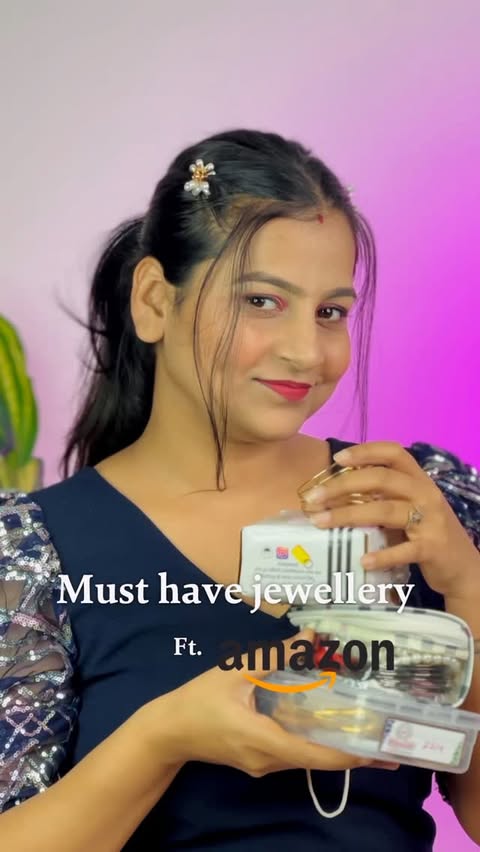 Instagram post by @shilpa_dwivedi_ for Amazon Fashion. Caption reads: [...] in multiple ways 🫶

✨Shop Now from....