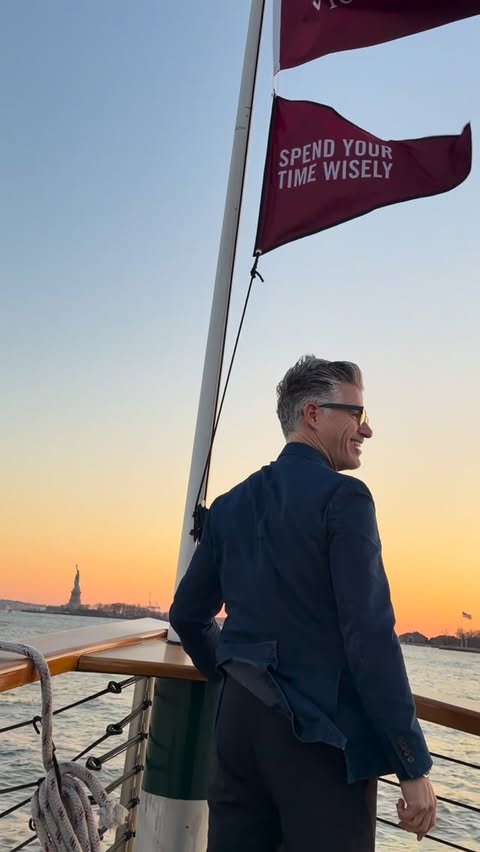 Instagram post by @mr.rutherford for Victorinox. Caption reads: [...] during a beautiful NY sunset with....