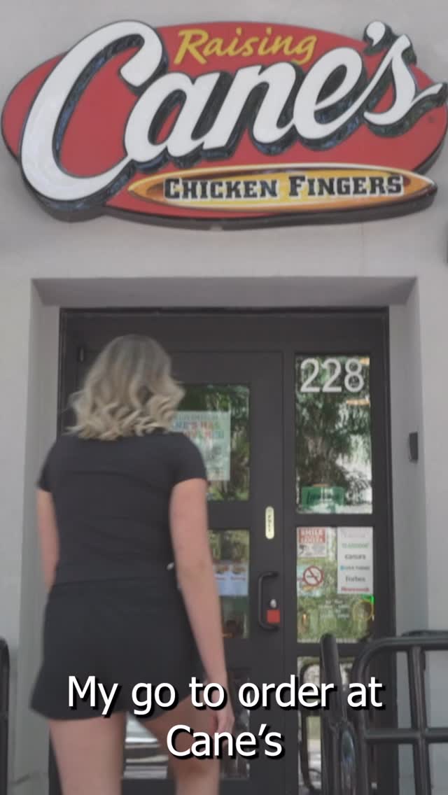 Instagram post by @maggie44mendelson for Raising Cane's. Caption reads: The @raisingcanes Box Combo helps me stay fueled....