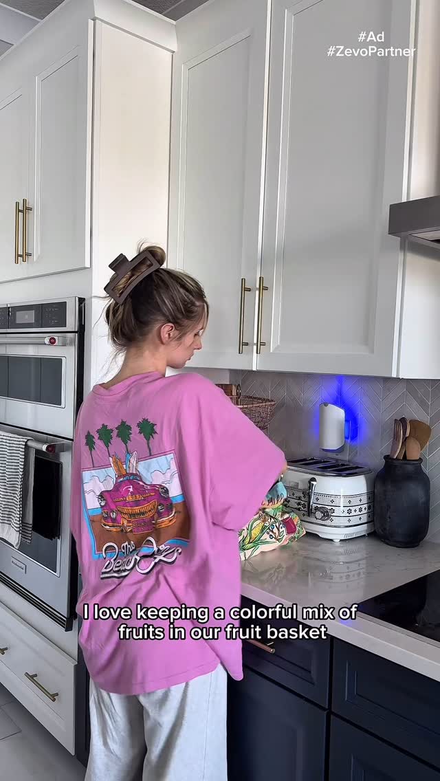 Instagram post by @makaylaamerie for Zevo. Caption reads: #ad #ZevoPartner Getting ahead of the fruit flies....