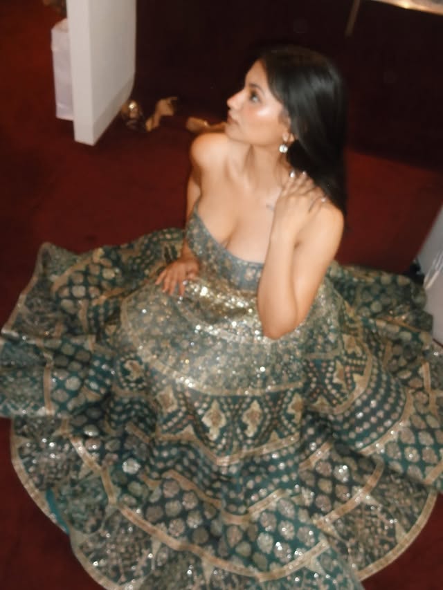 Instagram post by @na.ndini for Selfridges. Caption reads: [...] stunning!!! @ritukumarhq....