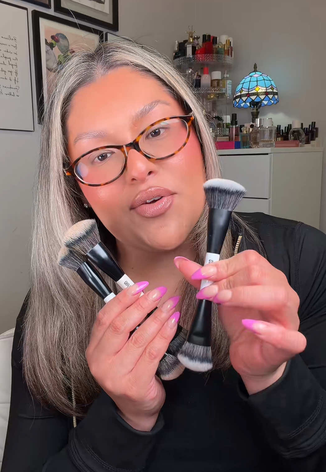 TikTok post by @amandanieves10 for MAKEUP BY MARIO. Caption reads: Clearly a favorite tool @Makeup By Mario f4 brush.....