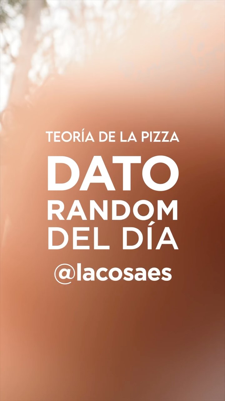 Instagram post by @juanozam for Papa John’s. Caption reads: Se la comieron entera, la pizza. 😂❤️ Descarguen....