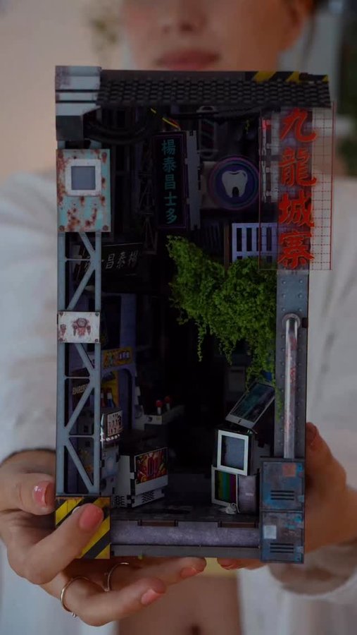 Instagram post by @hanna.t.art for byanavrin. Caption reads: Anzeige ✨
I never thought I’d find a hobby again…....