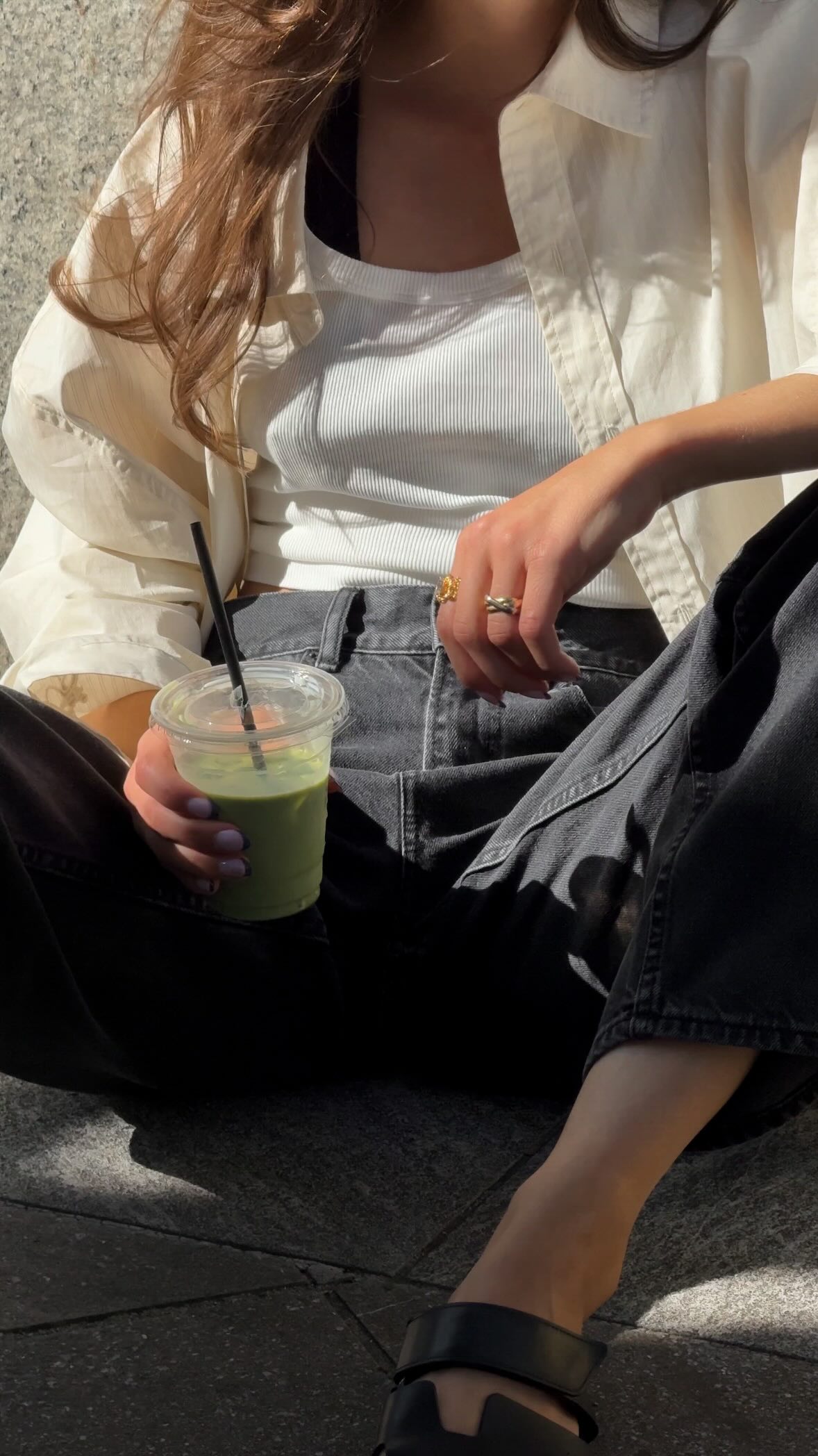 Instagram post by @leandranef for ARMEDANGELS. Caption reads: [...] (but not too baggy) jeans over at....