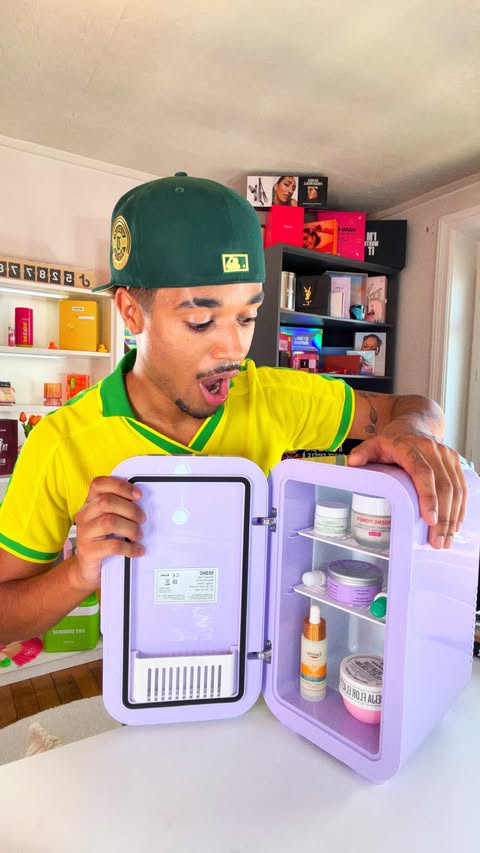 Instagram post by @jardin_d_eden for Benefit Cosmetics. Caption reads: Un frigo à skincare 🥶🤩 @erborian @kiehlsfrance....