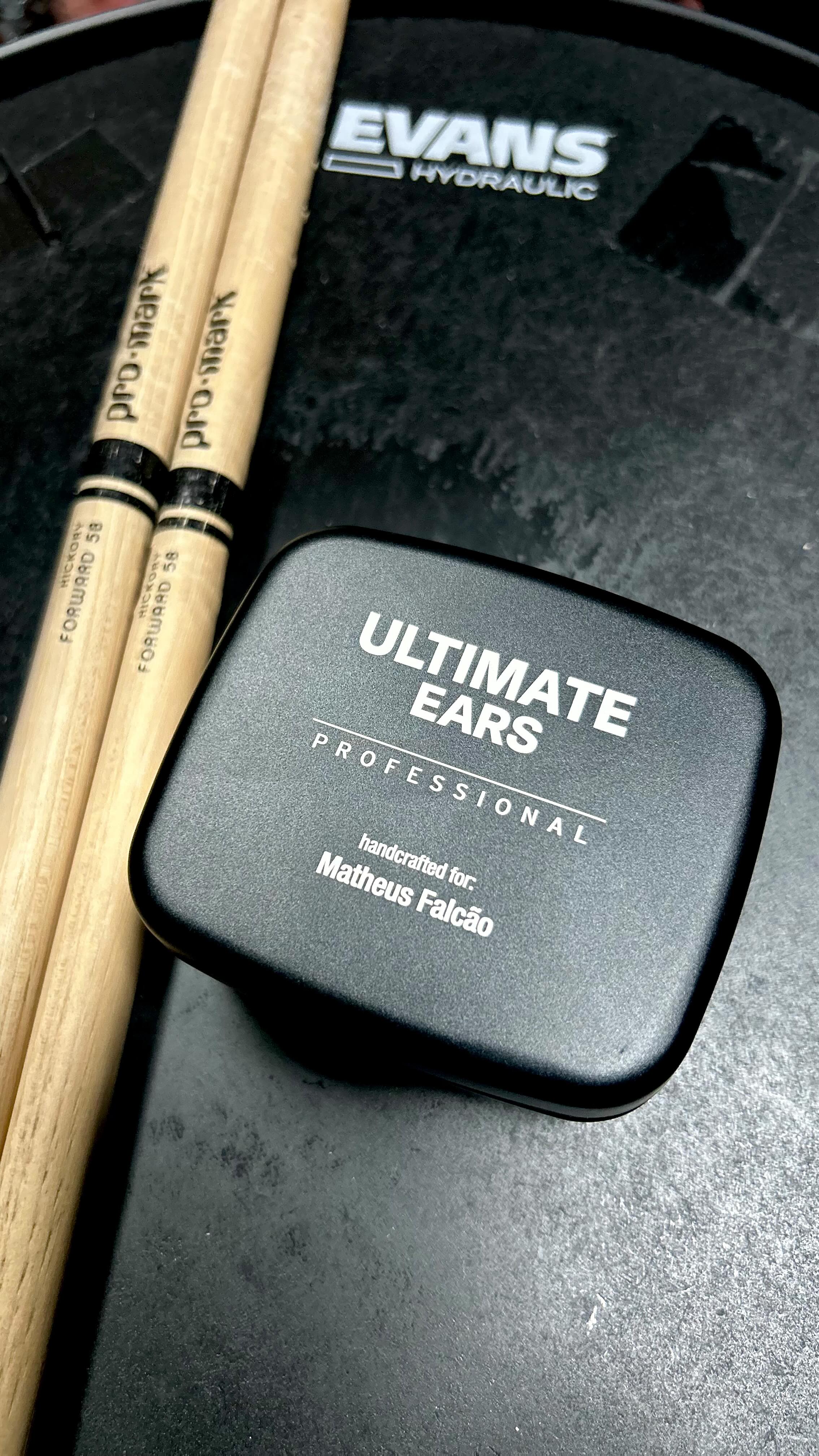 Instagram post by @falcaodrums for Ultimate Ears. Caption reads: Que alegria de anunciar essa super novidade pra....