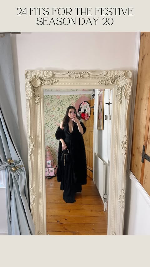 Instagram post by @hellomissjordan for Heiress Beverly Hills. Caption reads: 24 FITS FOR THE FESTIVE SEASON DAY 20 🖤🎄 One for....