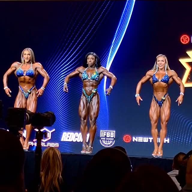 Instagram post by @tamikatfit for REDCON1. Caption reads: [...] weeks until we do it again 😍 Sponsors:....