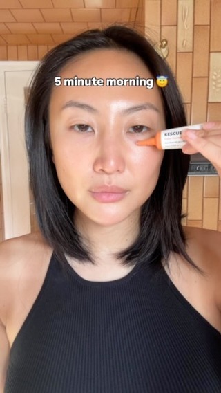 Instagram post by @sunnytsao for Hero Cosmetics. Caption reads: One brush for all my cream makeup products.. this....