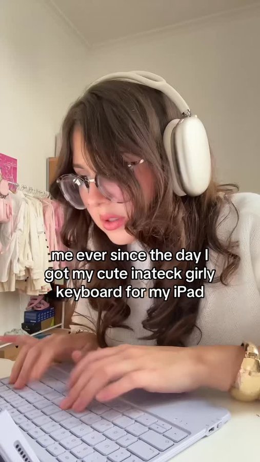 Instagram post by @natymoradiaz for inateck. Caption reads: Typing on my new ultralight inateck AceTouch iPad....