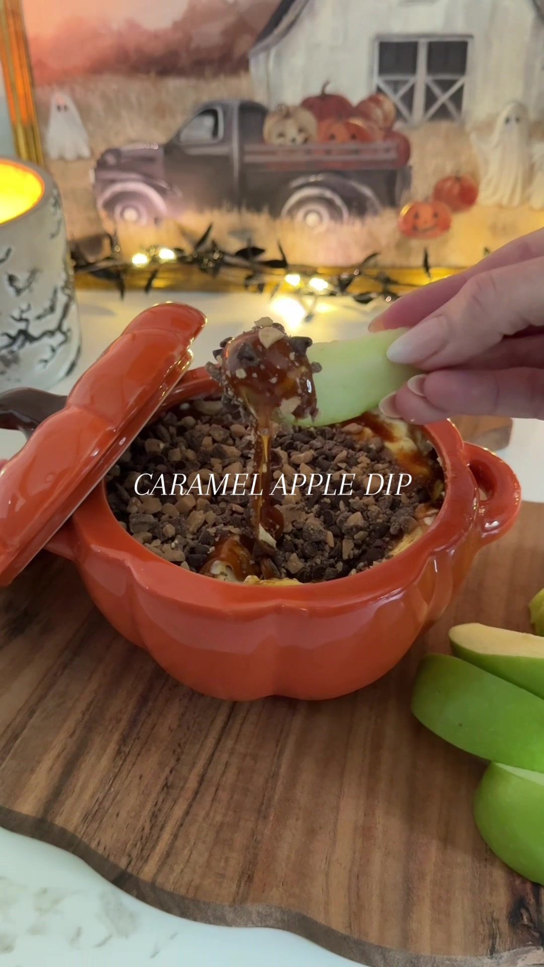 TikTok post by @its.juliesmith for Philadelphia. Caption reads: This 4 ingredient caramel apple dip is sweet,....