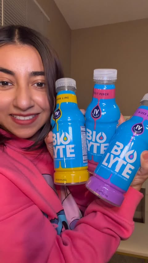 Instagram post by @glamliciouss for BIOLYTE. Caption reads: You need grab @drinkbiolyte from your nearest....