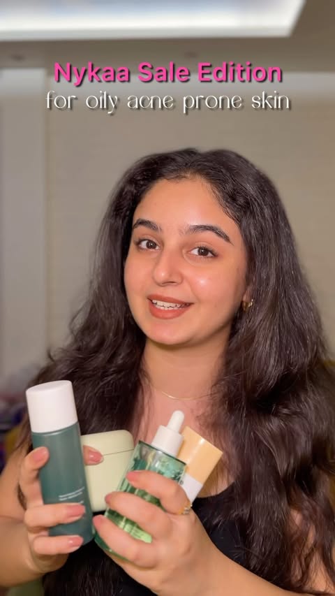 Instagram post by @bhavikadhall for AXIS-Y. Caption reads: Comment “SALE” to get your hands on my monsoon....