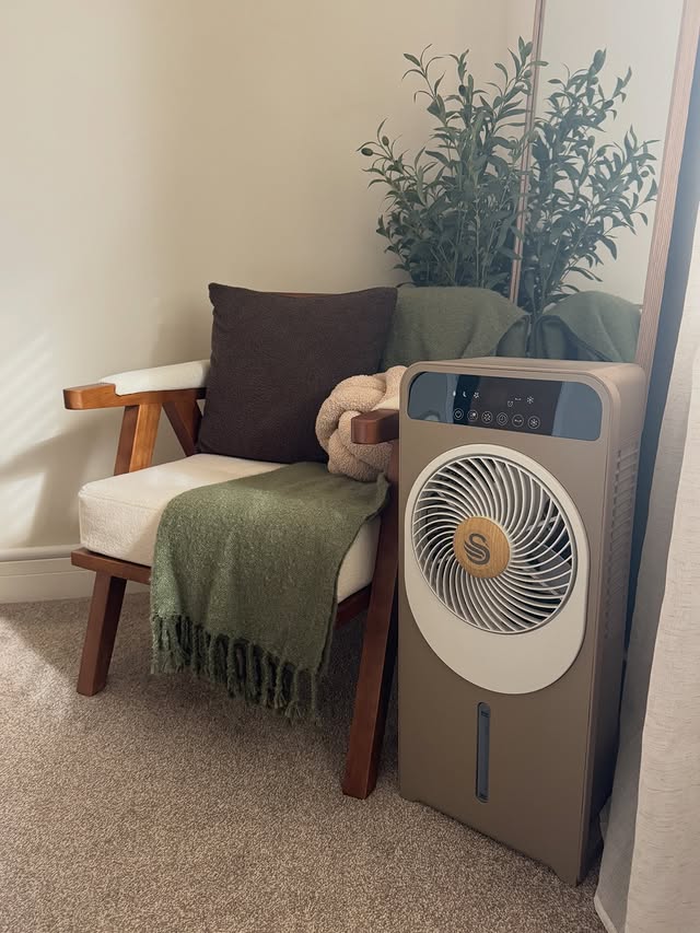 Instagram post by @monkeymews_ for Swan Brand. Caption reads: [...] this Nordic Air Cooler from @swanbranduk,....