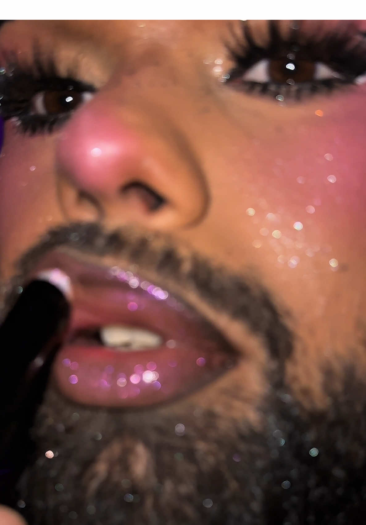 TikTok post by @kristians_makeup1 for GETSTONNED. Caption reads: [...] 12 WVEN MY FAV NEW SHADE 😈HAZEEE😈 -....