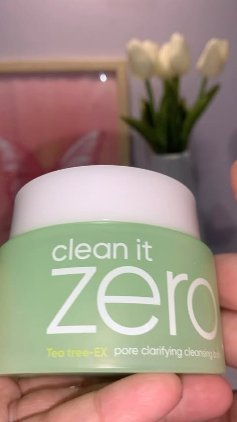 Instagram post by @ralte_vansangzuali for Maccaron. Caption reads: Maccaron PR PACKAGE✨✨✨ CLEAN IT ZERO PORE [...].