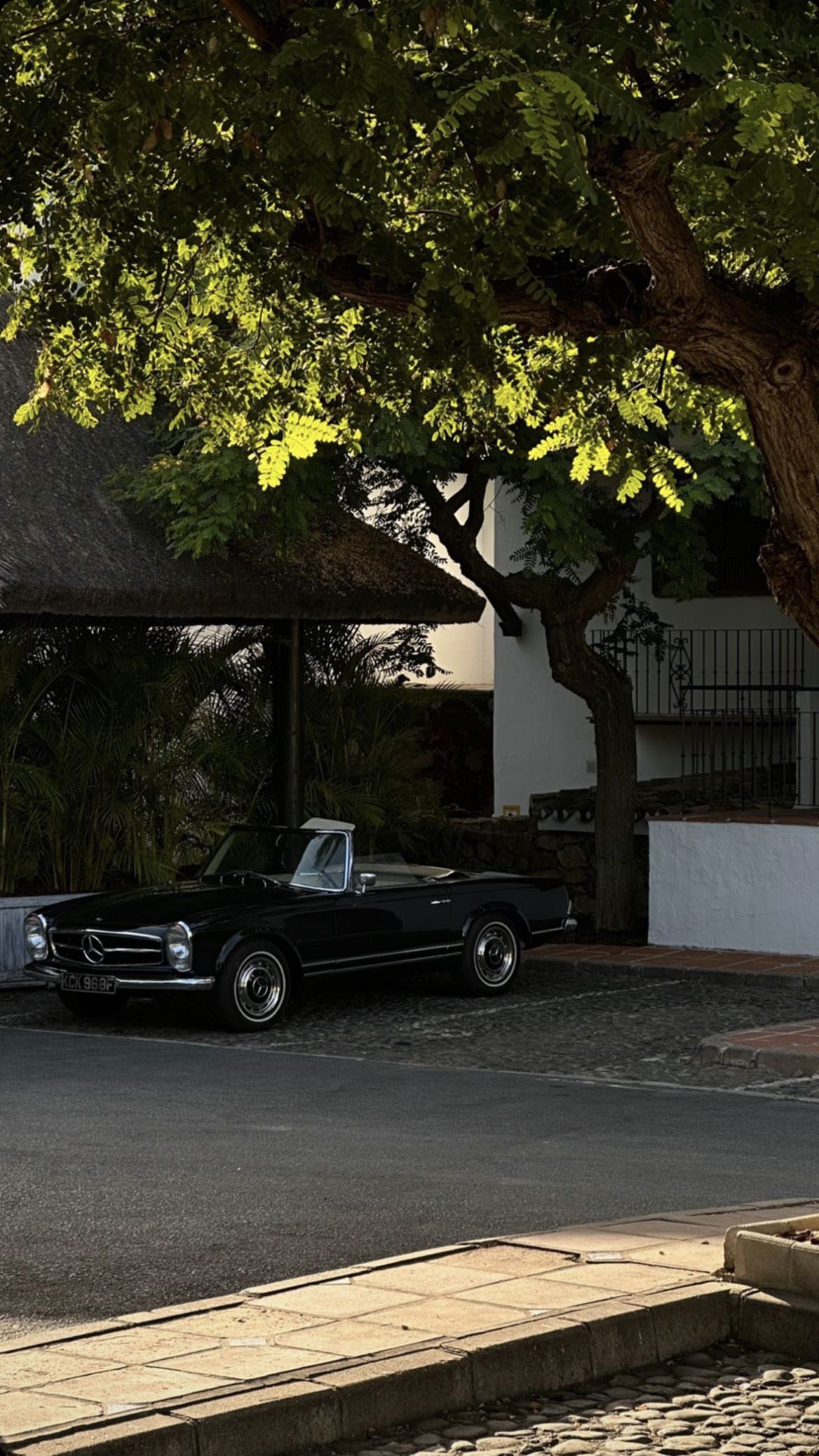 Instagram post by @leanneareum for Kurt Geiger. Caption reads: Your daily dose of good energy is here....