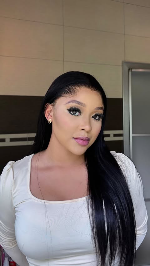 Instagram post by @lesa_molapo for Luvme Hair. Caption reads: Christmas glam made easy ✨🎄
Meet....