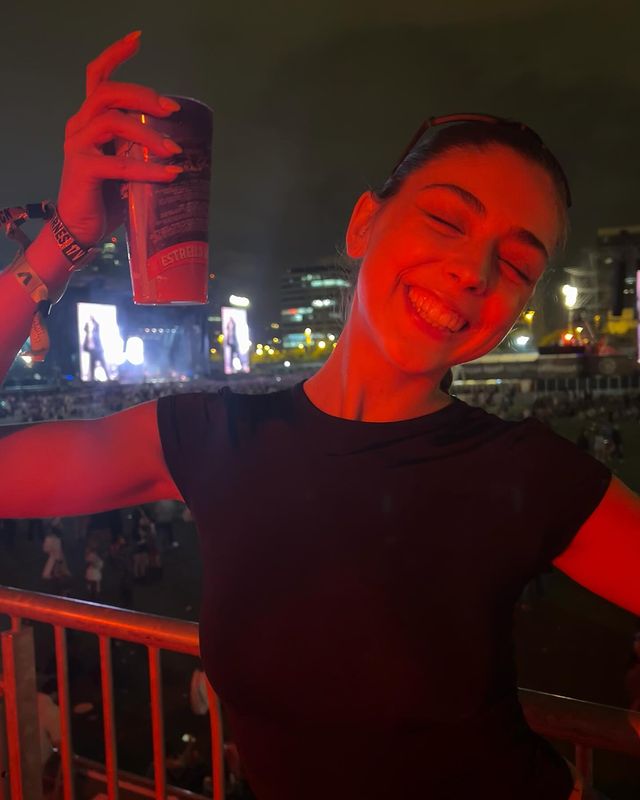 Instagram post by @carmen_arrufat for Estrella Damm. Caption reads: One week ago ❤️‍🔥 @primavera_sound 

MERCII....