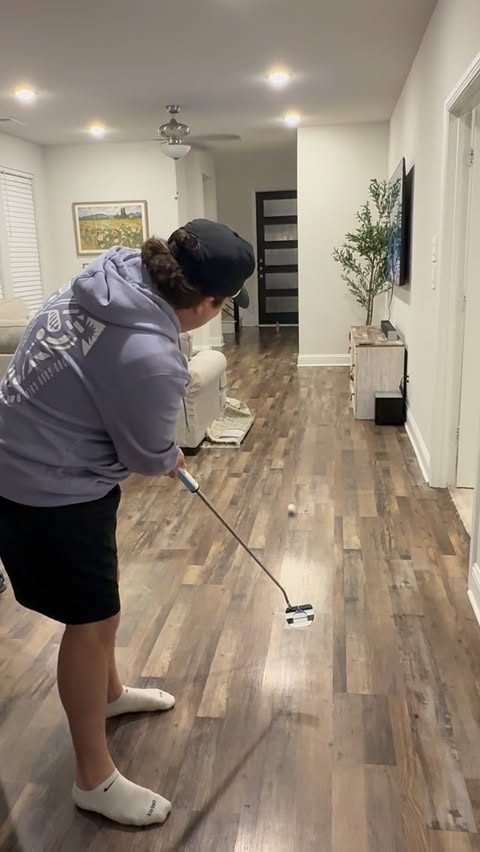Instagram post by @jackson.hargis for Ryl Tea. Caption reads: IM THE BEST PUTTER IN THE HOUSE SO I GET THE BEST....
