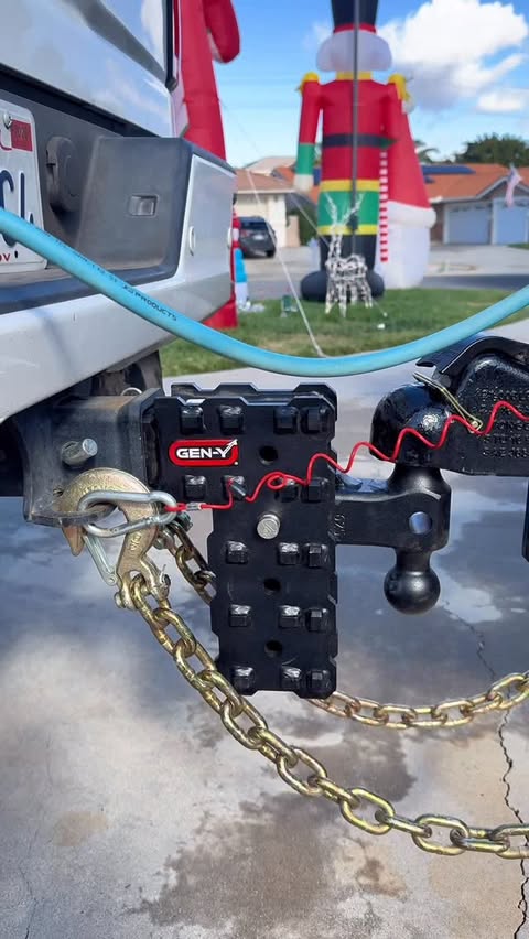 Instagram post by @winn_on_the_road for GenY Hitch. Caption reads: How fast do you accumulate “junk” at home? 

We’re....