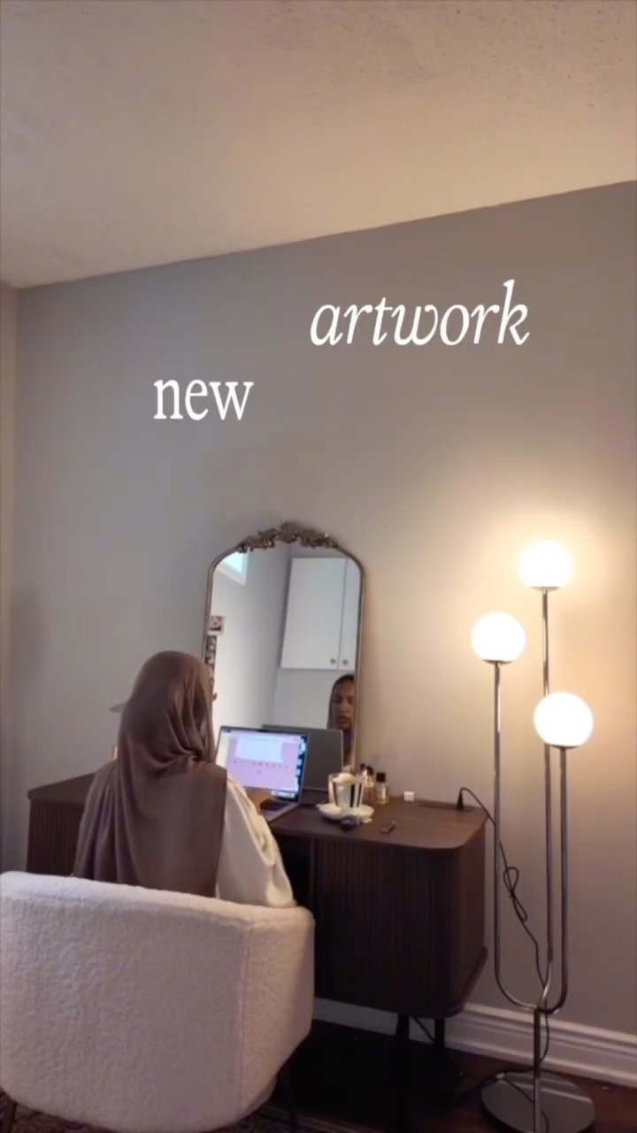 Instagram post by @hananscorner for Shopify. Caption reads: It started with a love for art, and somehow became....