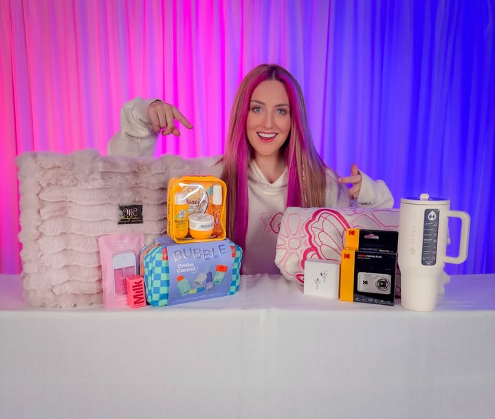 Instagram post by @hopescope for Whatnot. Caption reads: 🎄🚨GIVEAWAY ALERT 🚨🎁 I am giving away FIVE of....