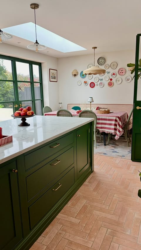 Instagram post by @mo.and.the.jungle.shelf for Sharpie. Caption reads: [...] on some homemade gifts and using my Sharpie....