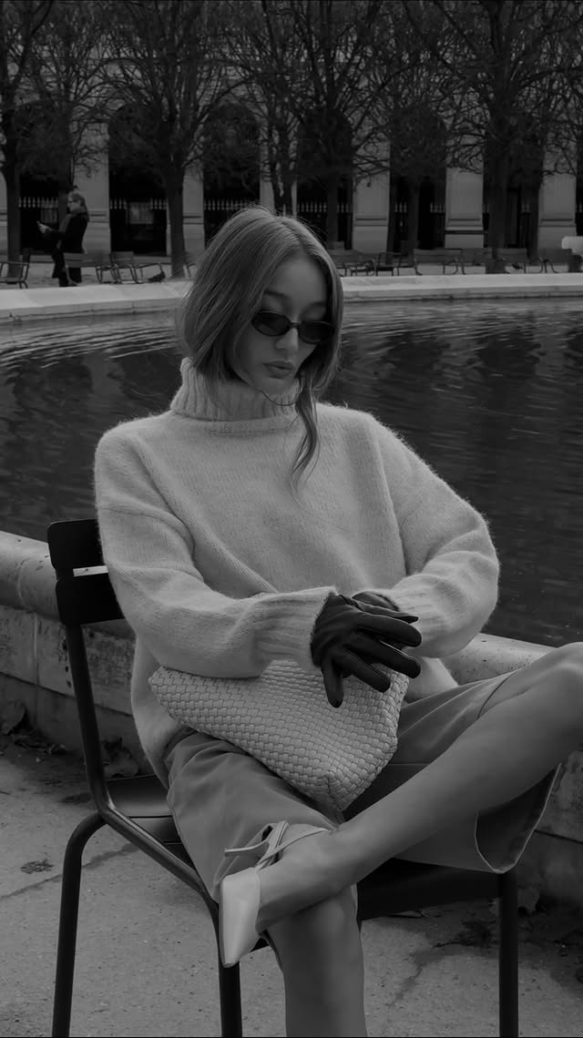 Instagram post by @bethansowerbyy for PrettyLittleThing. Caption reads: Winter knits & suede jorts🤌🏼 Black Friday just....