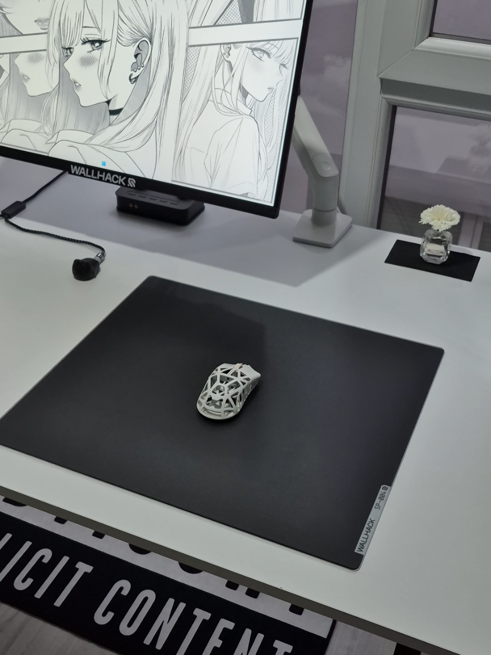 TikTok post by @shirocozyy for WALLHACK. Caption reads: Thank youuu @WALLHACK 🤍🖤#collab #wallhack #sp004....