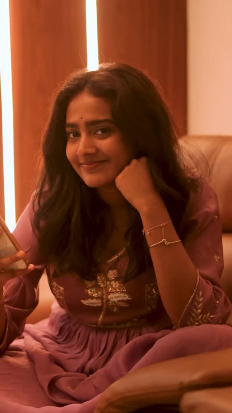 Instagram post by @iamyogalakshmi for Sathya Retail. Caption reads: #ad The all-new realme 16 5G series has officially....