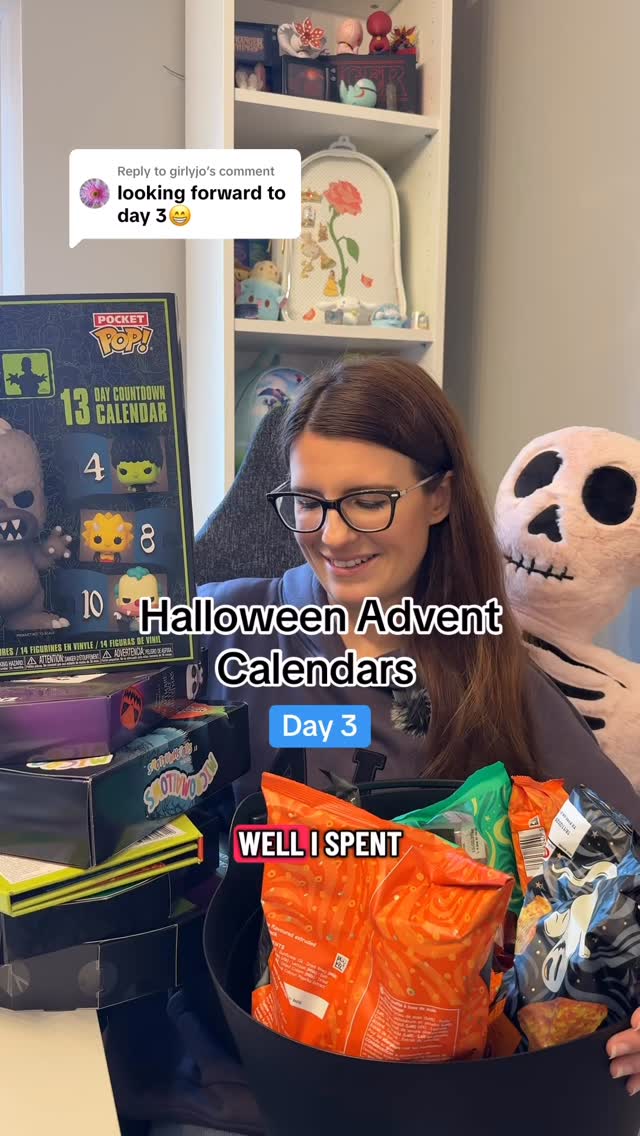 Instagram post by @violet.hollow for Disney Doorables. Caption reads: Halloween Advent Calendar countdown day 3....