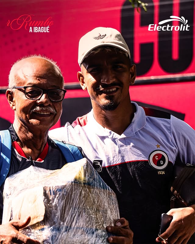 Instagram post by @cucutaoficial for Electrolit. Caption reads: [...] ♥️🖤 Presentado por: @electrolit.colombia....