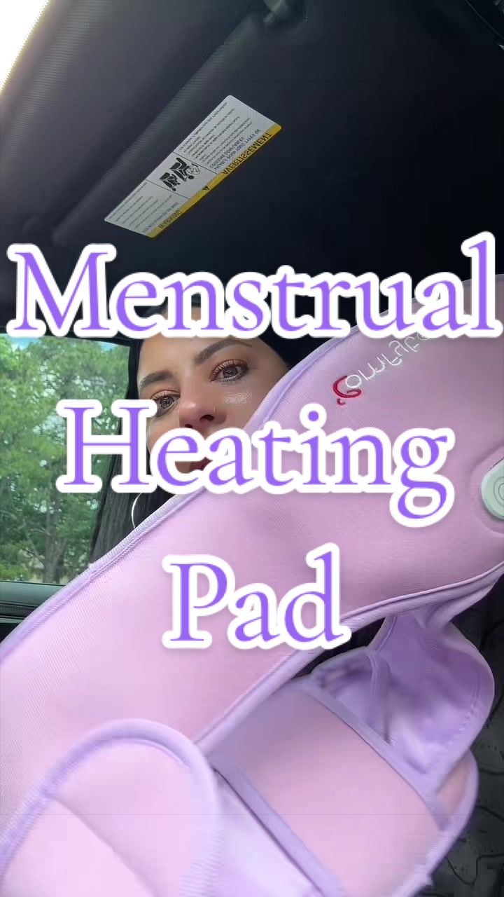 TikTok post by @ladyliz100 for Comfytemp. Caption reads: [...] heating pad understood the assignment.....
