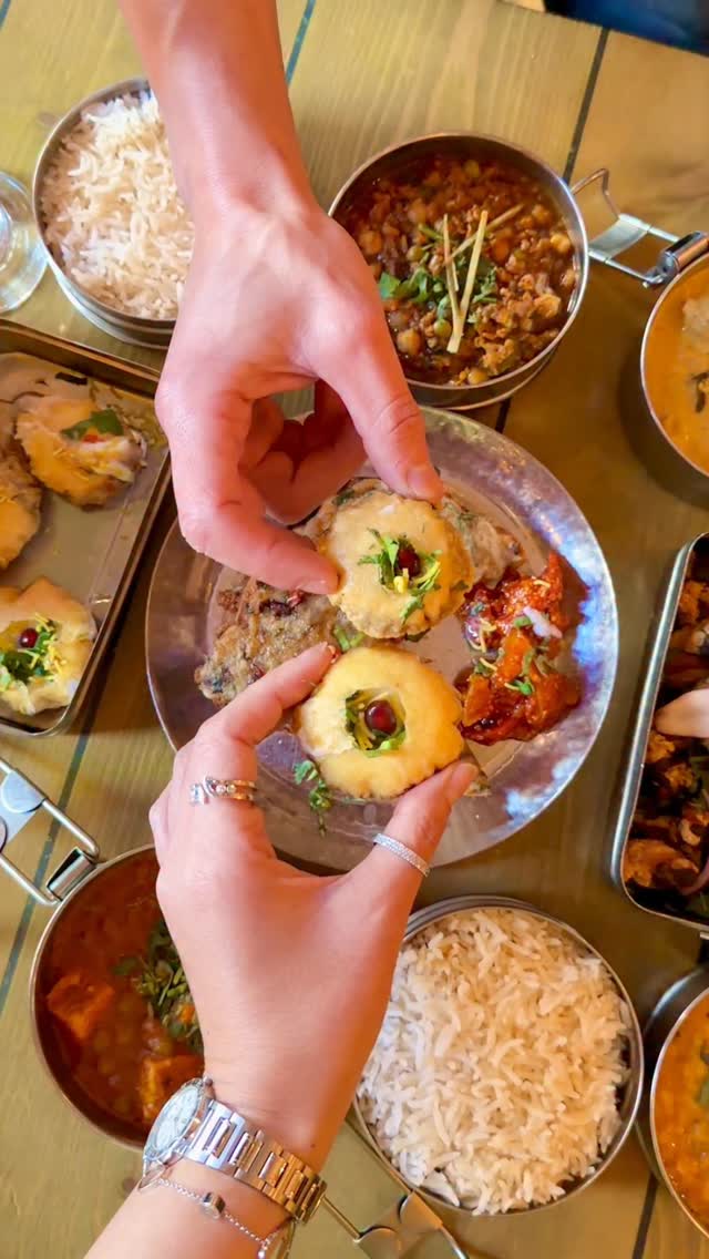 Instagram post by @lovie.han for Mowgli Street Food. Caption reads: 🎄Mowgli Street Food Unveils Its Christmas....