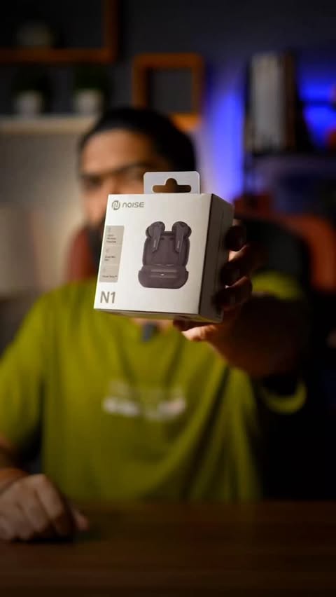 Instagram post by @technical_sapien for Noise. Caption reads: Comment karo "noise" to get the link of this combo....