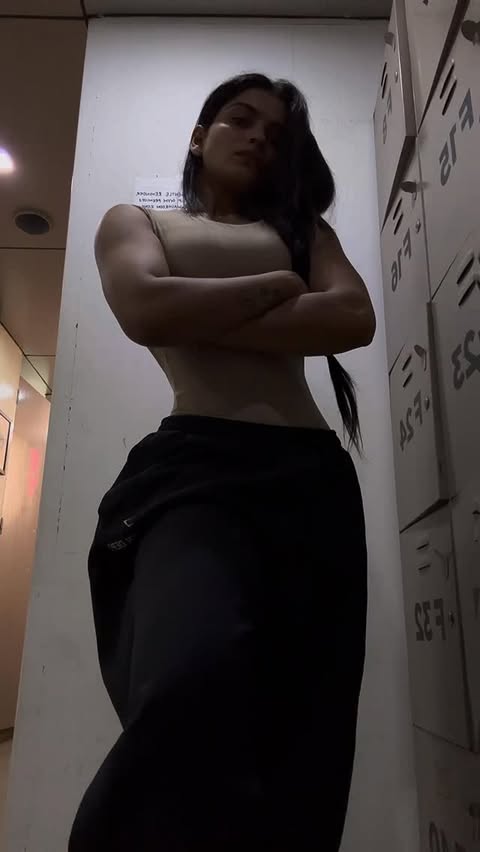 Instagram post by @_ishani_sanghavi for MuscleBlaze. Caption reads: Friendly reminder to complete your protein....