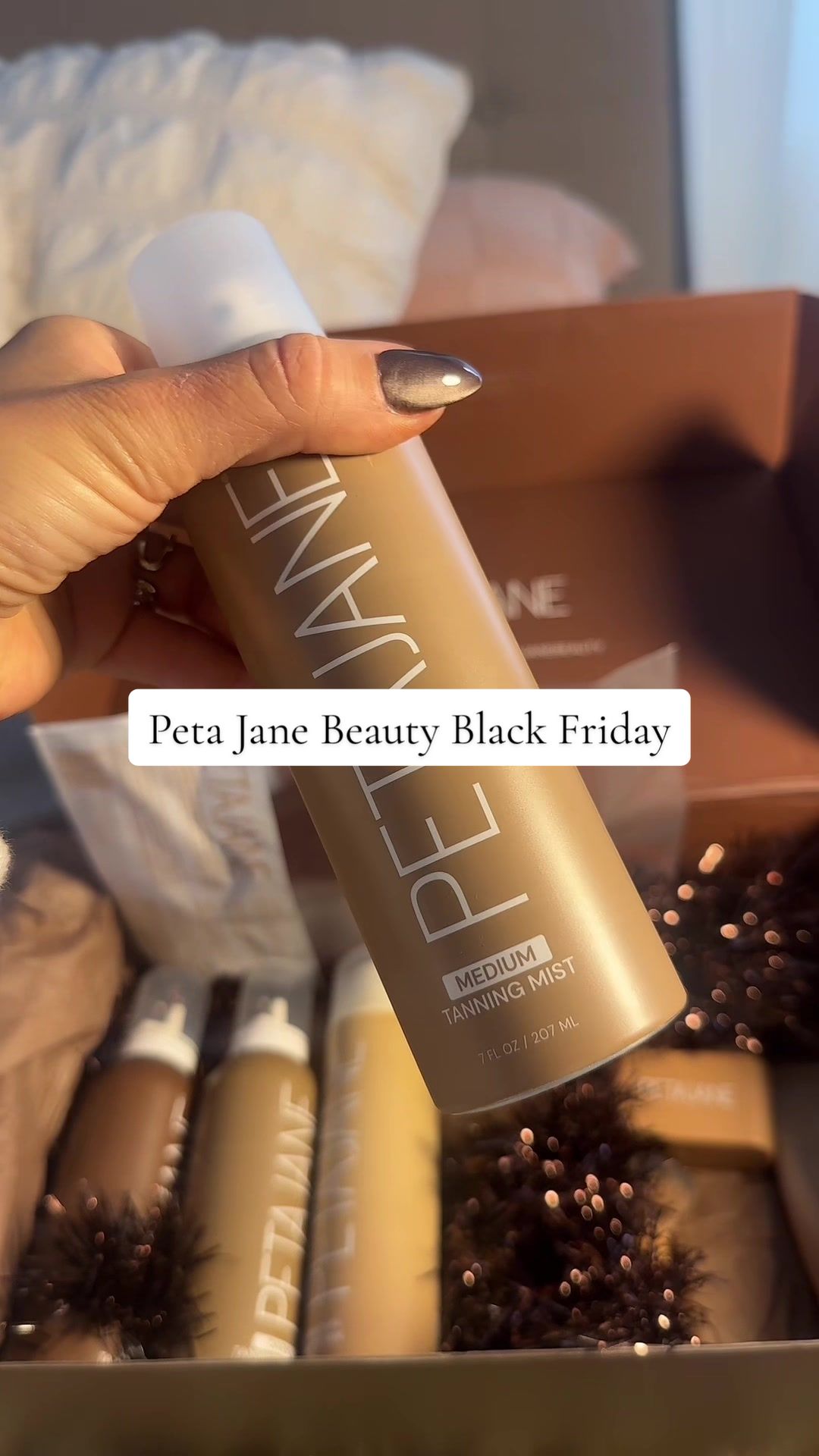 TikTok post by @lizhendricks for Peta Jane Beauty. Caption reads: @Peta Jane Beauty BLACK FRIDAY is [...].
