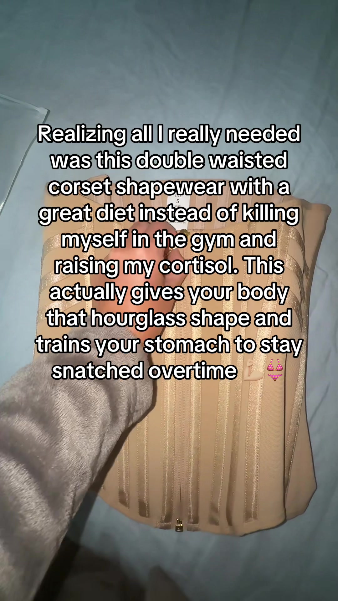 TikTok post by @thedailykaylea for SHAPSHE US. Caption reads: @SHAPSHE @shapshe_official_store #shapewear....