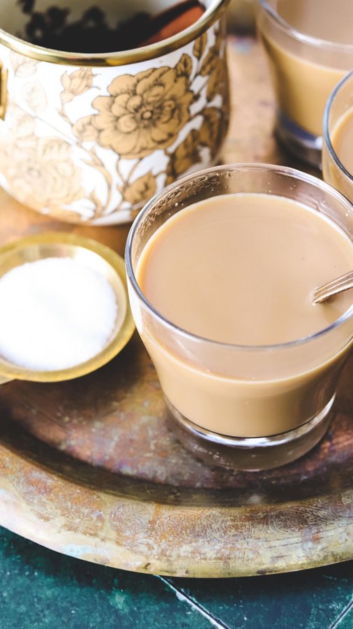 Instagram post by @hungrypaprikas for Sobeys. Caption reads: When it comes to Ramadan, I have to have a hot cup....