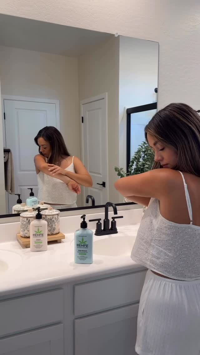 Instagram post by @marionnfelix for Hempz. Caption reads: staying grounded even on the busiest days with my....