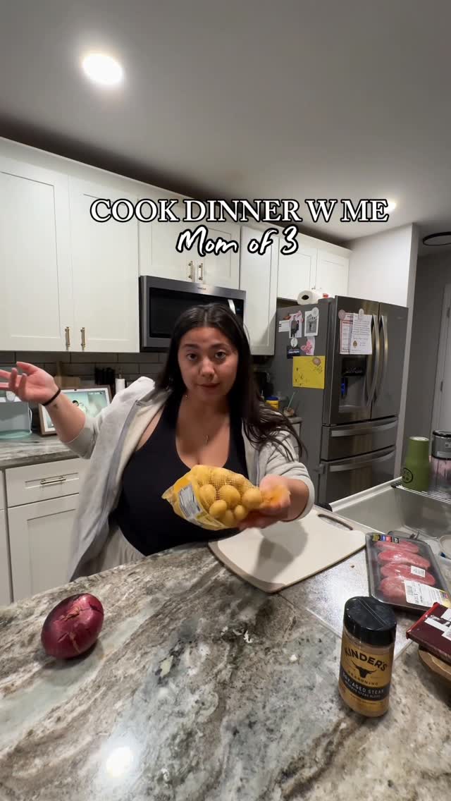 Instagram post by @syddkell for Baby Delight. Caption reads: We’ve been loving our Baby Delight 3-in-1 High....