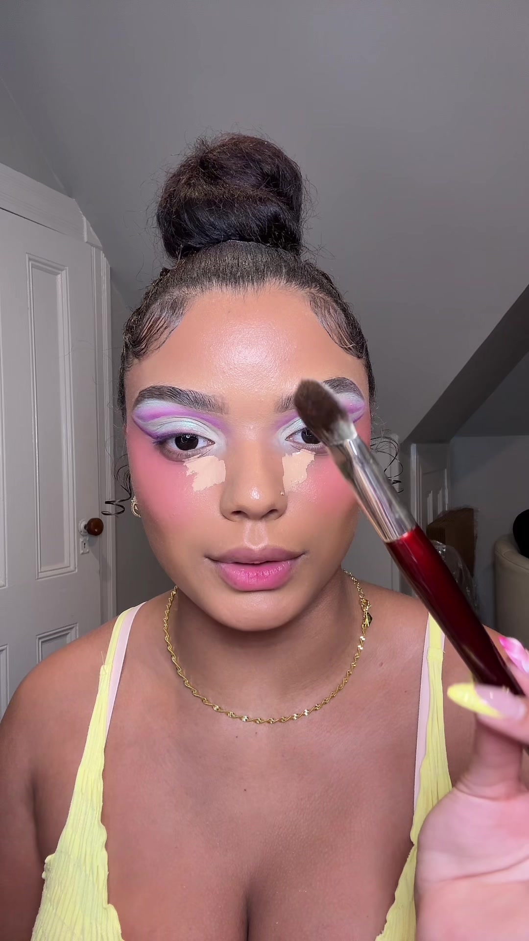 TikTok post by @xoxo.mell for BK Beauty. Caption reads: so freaking cooool @BK Beauty Brushes 😮....