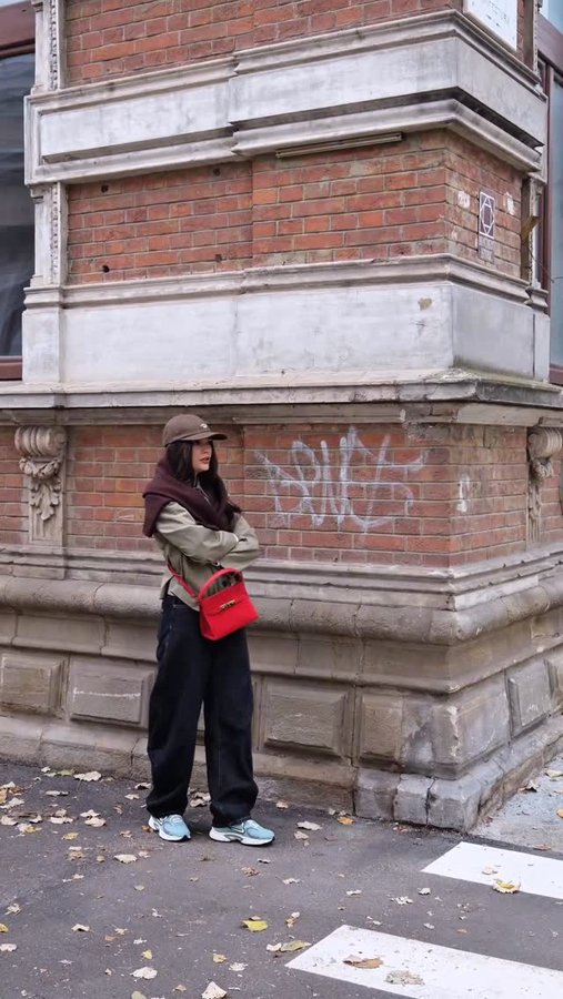 Instagram post by @elisa.chiroiu for Fashion Days. Caption reads: @fashiondays full outfit 🍰 *gifted.